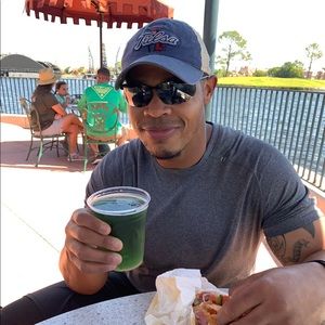 Meet your Posher, Anthony